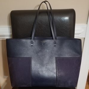 SOLD!!!💯% Tory Burch Navy Suede/Leather Block T Tote